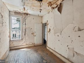 2624 Oakford Street, Philadelphia PA 19146