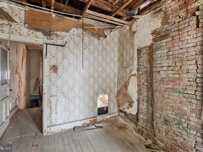 2624 Oakford Street, Philadelphia PA 19146