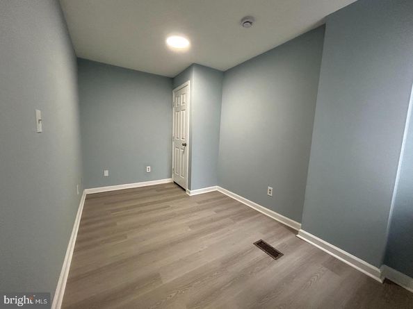 1739 Monument Street, Philadelphia PA 19121