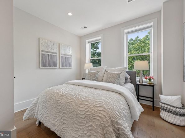 251 14TH Place NE, Washington DC 20002
