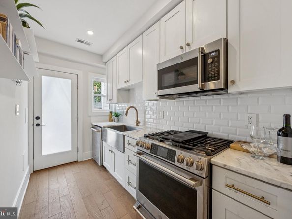251 14TH Place NE, Washington DC 20002