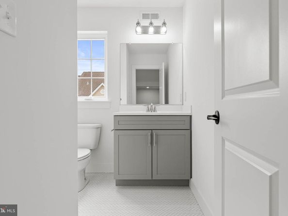 201 8TH St, Bridgeport PA 19405