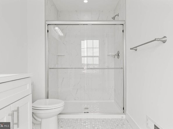 201 8TH St, Bridgeport PA 19405