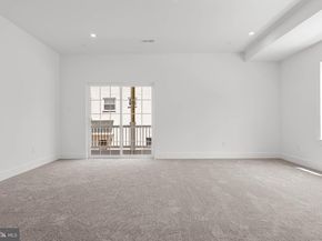 201 8TH St, Bridgeport PA 19405
