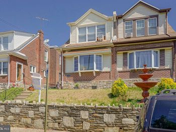 1919 Lansing Street