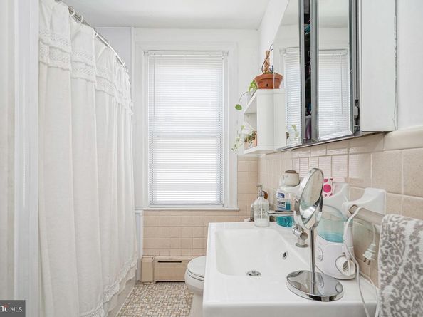 1919 Lansing Street, Philadelphia PA 19111