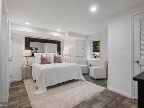 13 R Street NE 1, Washington DC 20002