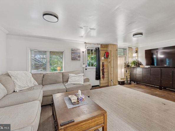 625 W Valley Forge Road, King Of Prussia PA 19406