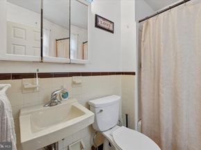625 W Valley Forge Road, King Of Prussia PA 19406