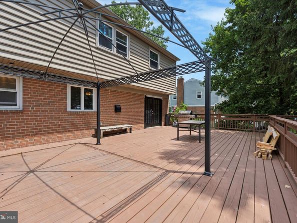 625 W Valley Forge Road, King Of Prussia PA 19406