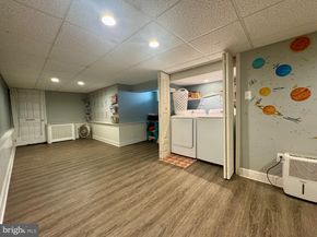 7793 Hasbrook Avenue, Philadelphia PA 19111