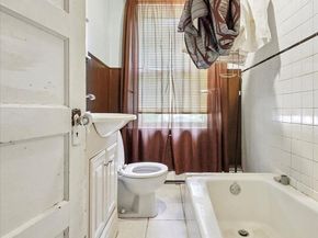 400 W Glenside Avenue, Glenside PA 19038