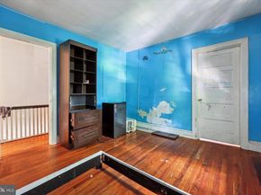 400 W Glenside Avenue, Glenside PA 19038