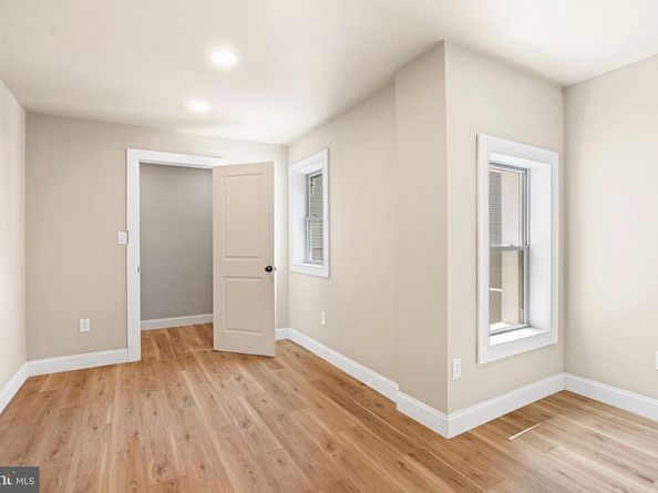 2563 Emerald Street, Philadelphia PA 19125
