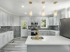 307 Poplar Street, Darby PA 19023