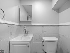 307 Poplar Street, Darby PA 19023