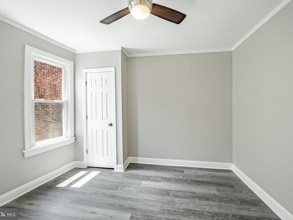 307 Poplar Street, Darby PA 19023