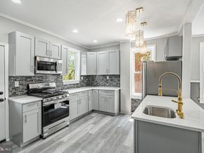 307 Poplar Street, Darby PA 19023