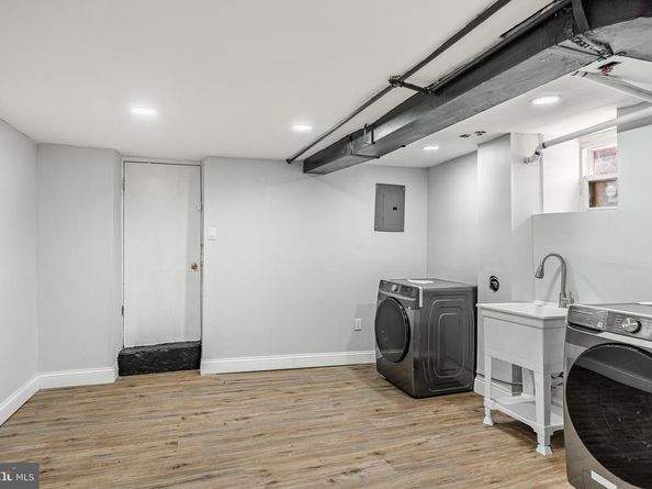 307 Poplar Street, Darby PA 19023
