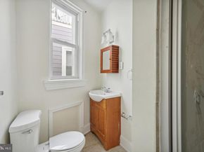 223 R Street NW, Washington DC 20001