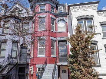 223 R Street NW