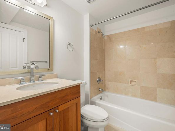 1750 16TH Street NW 52, Washington DC 20009