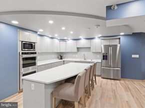 1808 Old Meadow Road 1418, Mclean VA 22102
