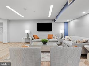 1808 Old Meadow Road 1418, Mclean VA 22102
