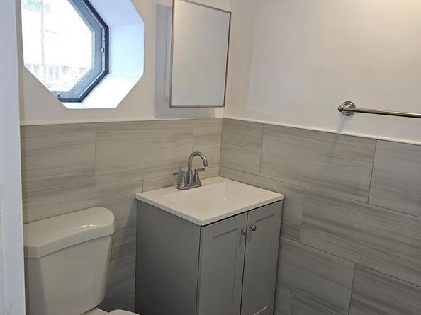 3559 Churchill Lane, Philadelphia PA 19114