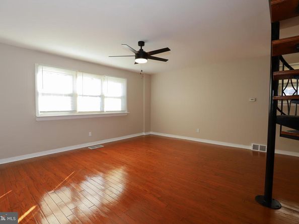 3559 Churchill Lane, Philadelphia PA 19114