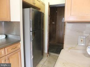 1001 City Avenue EC206, Wynnewood PA 19096