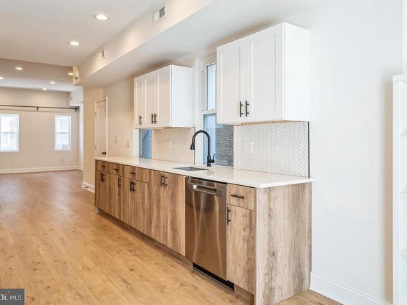 840 Leland Street, Philadelphia PA 19130
