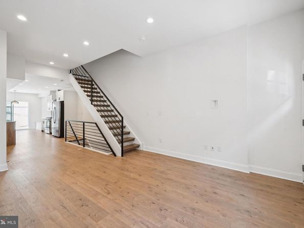 840 Leland Street, Philadelphia PA 19130
