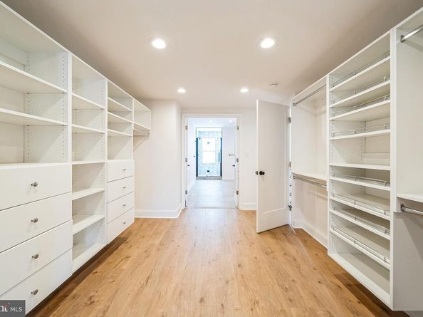 840 Leland Street, Philadelphia PA 19130