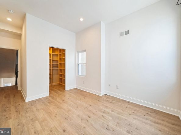 840 Leland Street, Philadelphia PA 19130