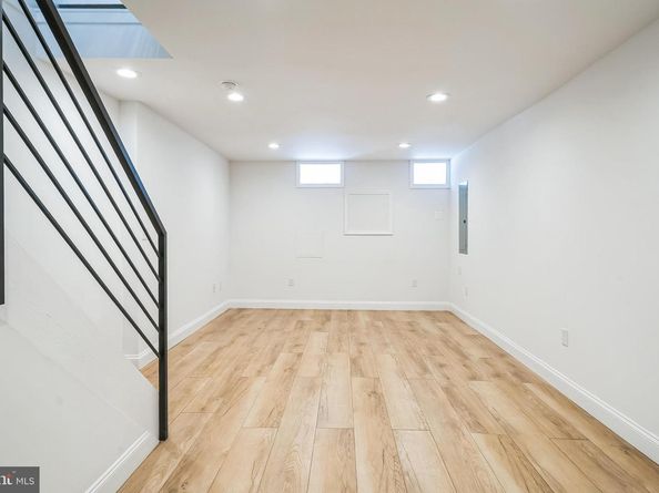 840 Leland Street, Philadelphia PA 19130