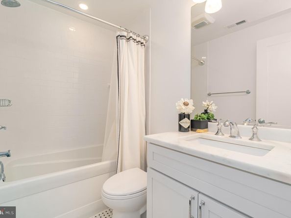 1340 Nicholson Street NW 5, Washington DC 20011