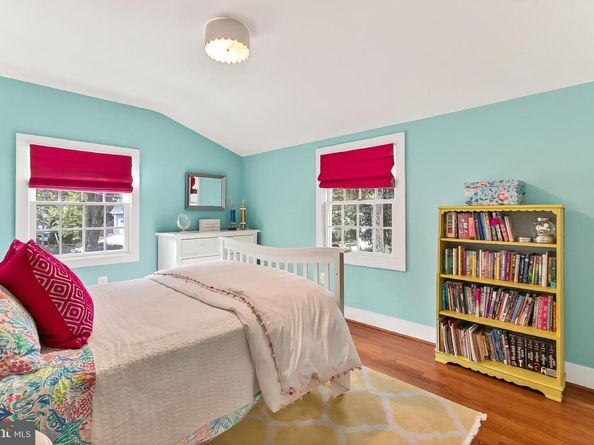 6452 Overbrook Street, Falls Church VA 22043