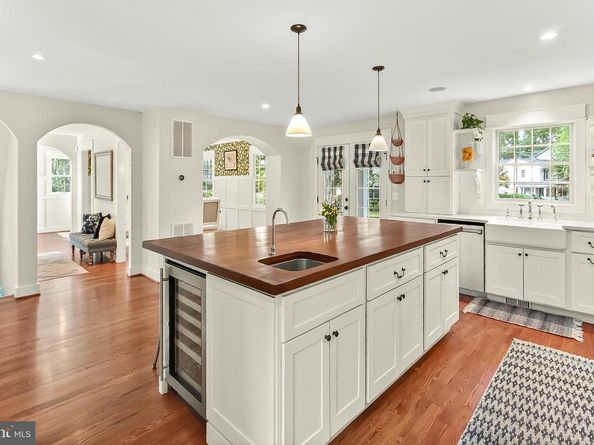 6452 Overbrook Street, Falls Church VA 22043