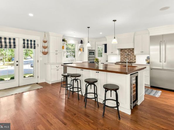 6452 Overbrook Street, Falls Church VA 22043
