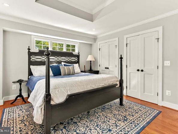 6452 Overbrook Street, Falls Church VA 22043