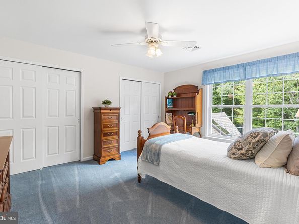 1090 Bancroft, Yardley PA 19067