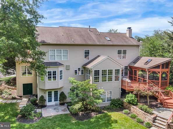 1090 Bancroft, Yardley PA 19067