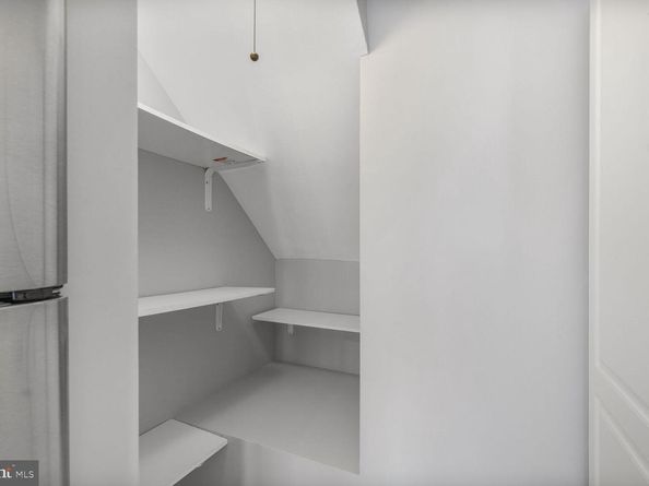 2801 16TH Road S 2801A, Arlington VA 22204