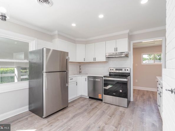 133 Dogwood Drive, Levittown PA 19055