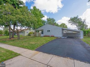 133 Dogwood Drive, Levittown PA 19055