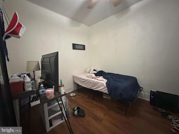 2438 S Philip Street, Philadelphia PA 19148