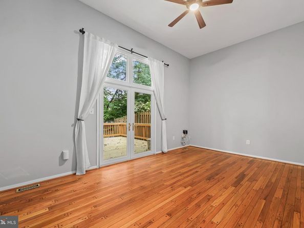 2300 Horseferry Court, Reston VA 20191