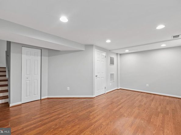 2300 Horseferry Court, Reston VA 20191