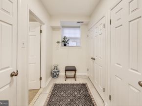 3750 39TH Street NW B146, Washington DC 20016